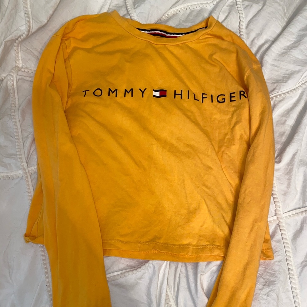 Tommy Hilfiger cropped long sleeve